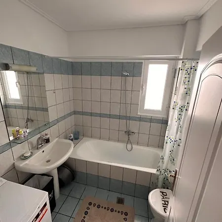 Vergian Apartment Agioi Theodoroi (Corinthia)
