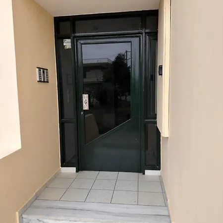 Vergian Appartamento Agioi Theodoroi (Corinthia)